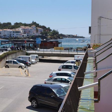 Hostal Marina Cadaques Exterior photo