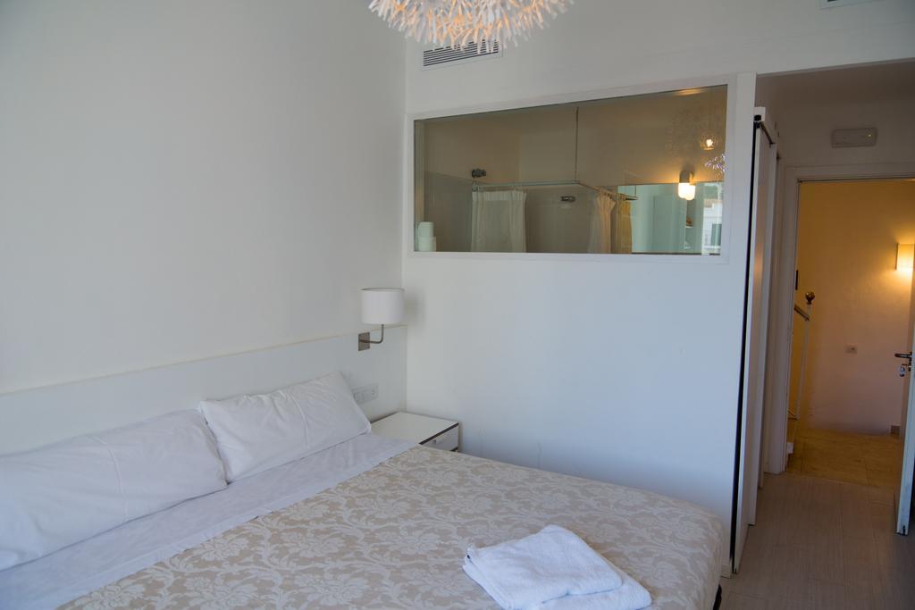Hostal Marina Cadaques Exterior photo